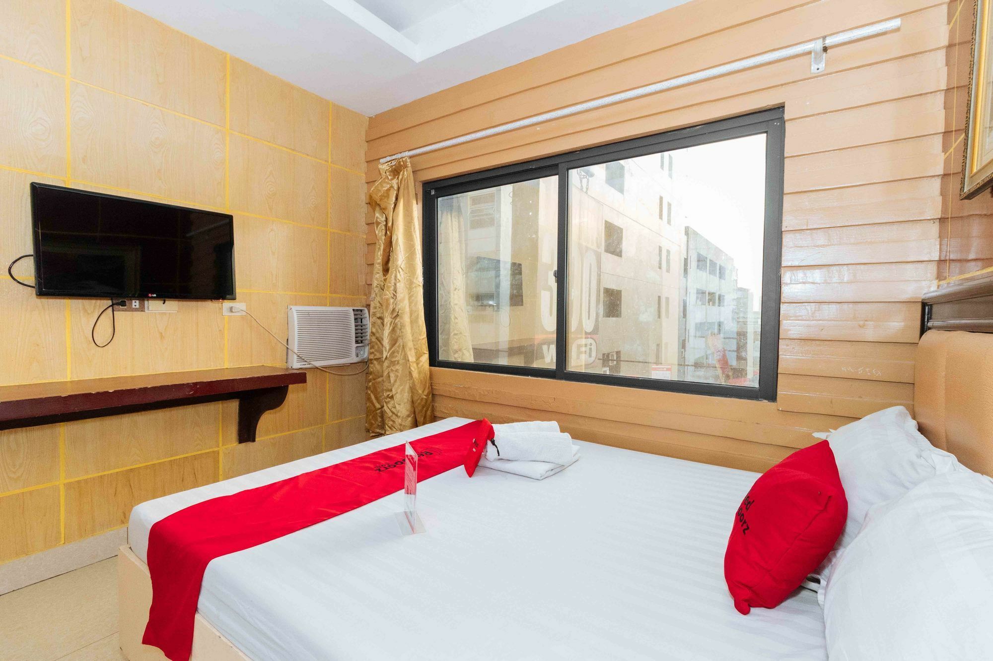 Reddoorz At Winter Hotel Araneta Quezon City Exterior foto